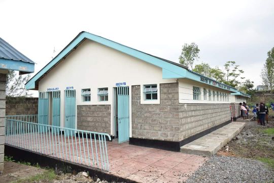 Edevale Primary School Ablution Block